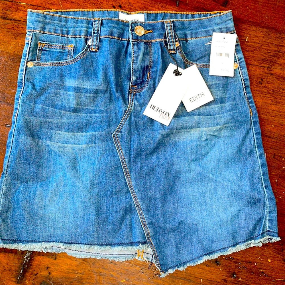 NWT Girls jean mini skirt!